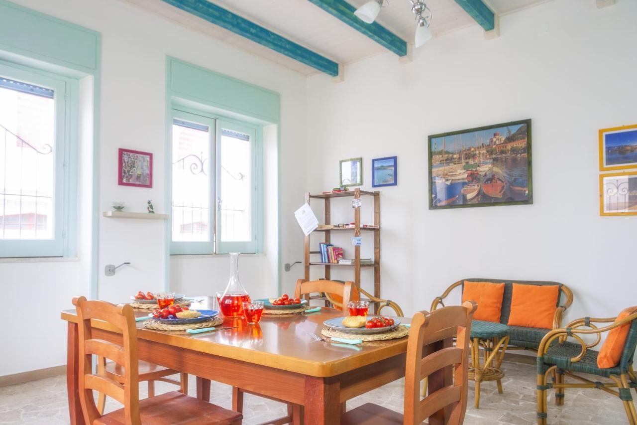 Вилла Casa Mamma Rita - Family House Марина-ди-Манкаверса Экстерьер фото