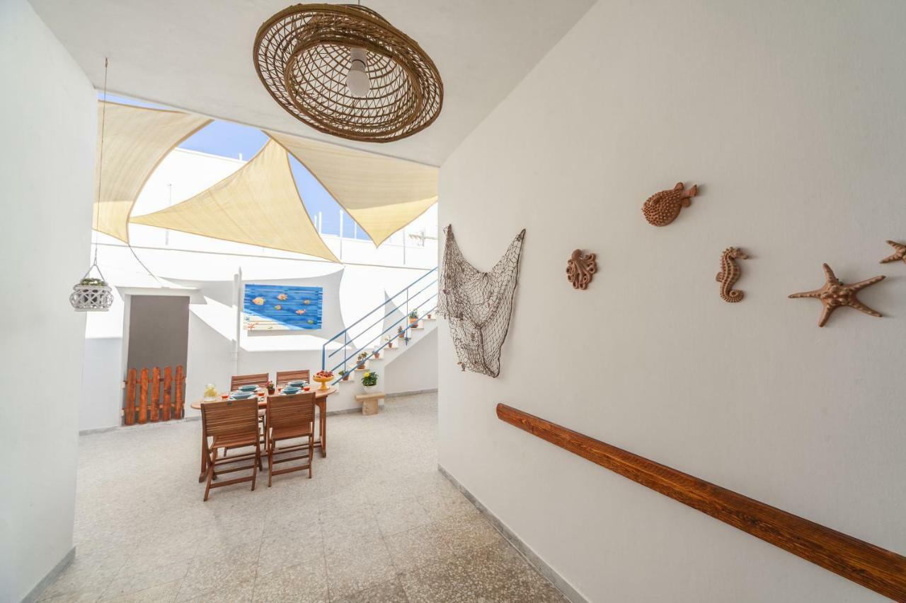 Вилла Casa Mamma Rita - Family House Марина-ди-Манкаверса Экстерьер фото