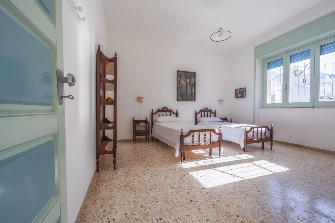 Вилла Casa Mamma Rita - Family House Марина-ди-Манкаверса Экстерьер фото